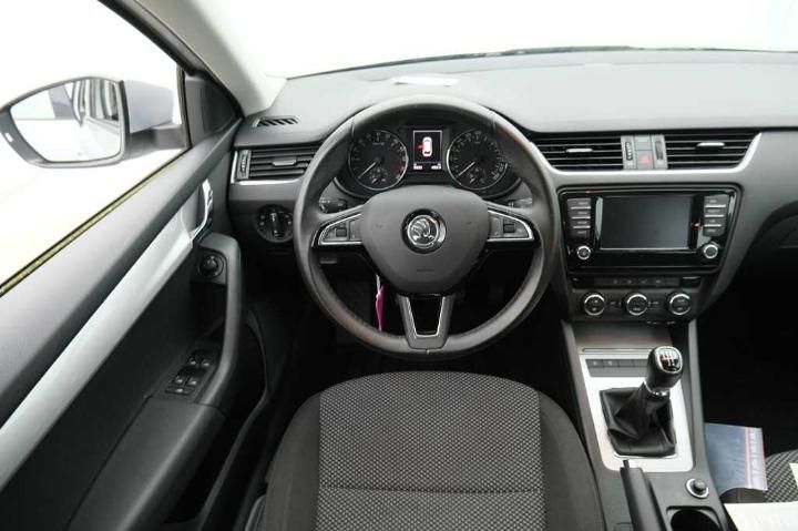 Photo 9 VIN: TMBJF7NE0H0116004 - SKODA OCTAVIA 