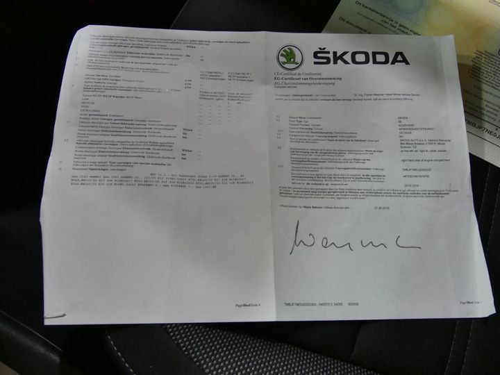 Photo 13 VIN: TMBJF7NE0J0355333 - SKODA OCTAVIA 