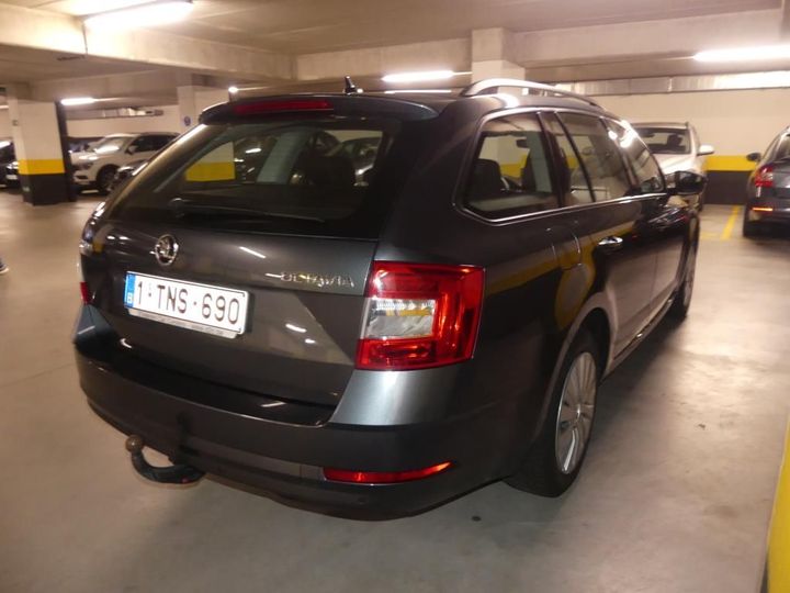 Photo 2 VIN: TMBJF7NE2J0227935 - SKODA OCTAVIA 