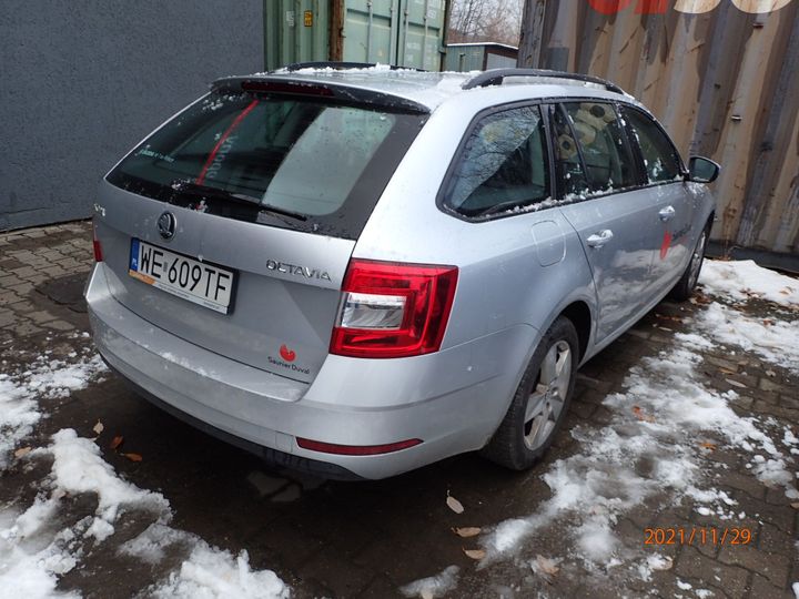 Photo 3 VIN: TMBJF7NE2J0320583 - SKODA OCTAVIA 