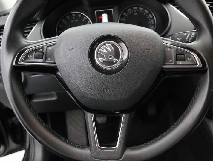 Photo 32 VIN: TMBJF7NE7G0055927 - SKODA OCTAVIA 