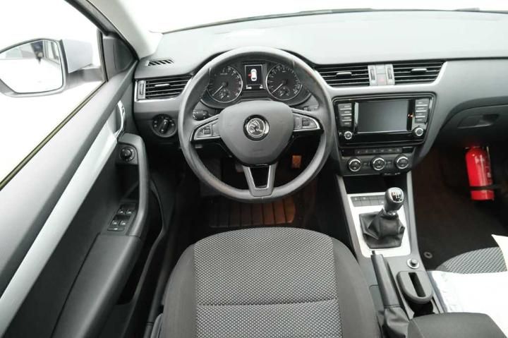 Photo 9 VIN: TMBJF7NE8H0067831 - SKODA OCTAVIA 