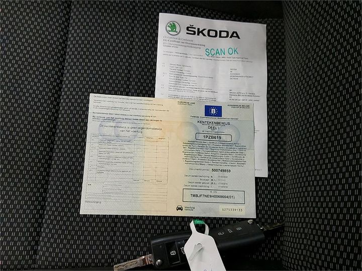 Photo 4 VIN: TMBJF7NE9H0068664 - SKODA OCTAVIA 