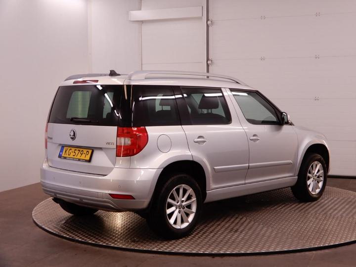 Photo 8 VIN: TMBJF95L3H6015580 - SKODA YETI 