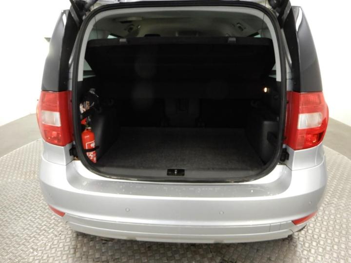 Photo 13 VIN: TMBJF95L4G6064477 - SKODA YETI 