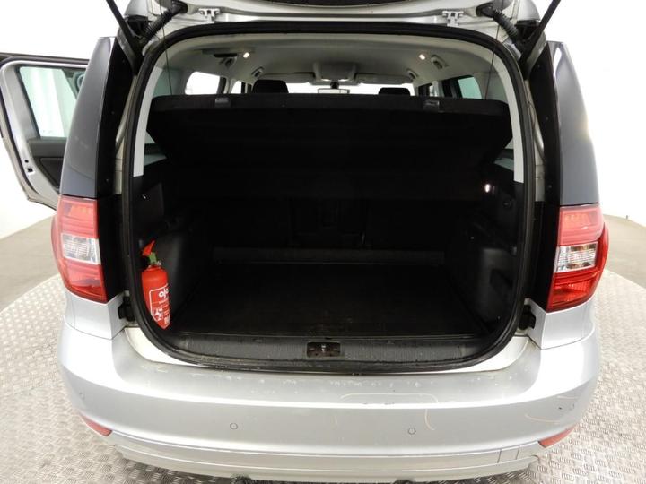 Photo 13 VIN: TMBJF95L4H6025244 - SKODA YETI 