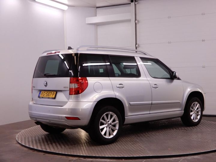 Photo 8 VIN: TMBJF95L7H6016554 - SKODA YETI 