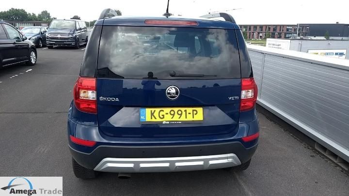 Photo 8 VIN: TMBJF95L8H6014960 - SKODA YETI 