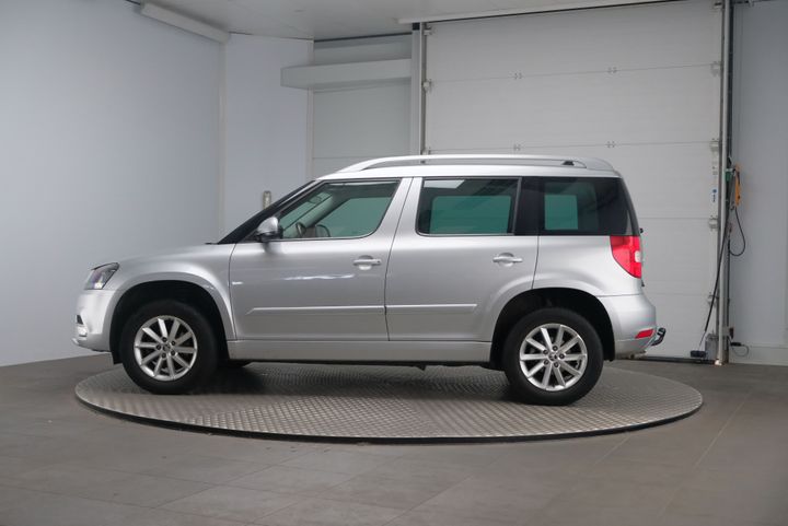 Photo 2 VIN: TMBJF95L8H6018331 - SKODA YETI 