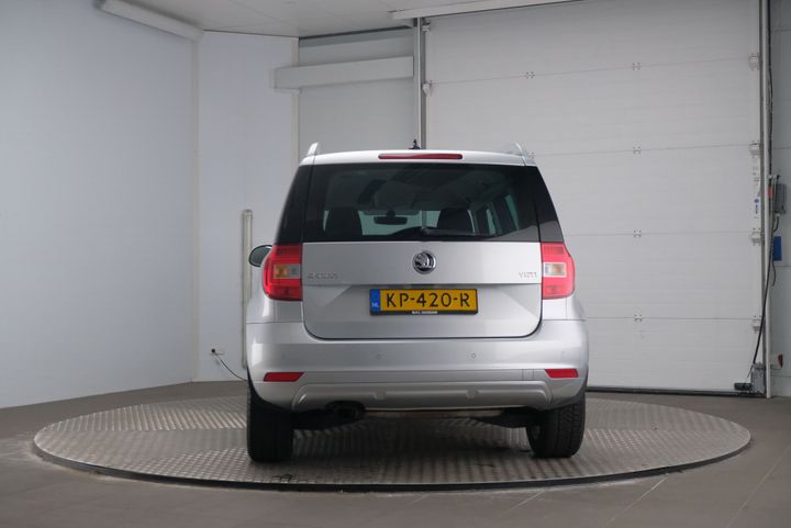 Photo 4 VIN: TMBJF95L8H6026736 - SKODA YETI 