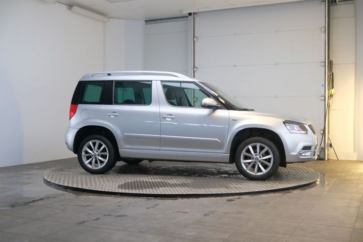 Photo 5 VIN: TMBJF95L9H6026096 - SKODA YETI 