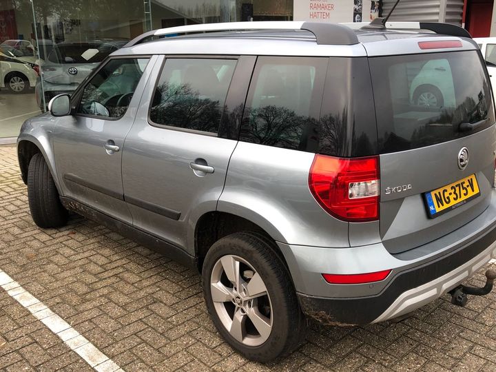 Photo 2 VIN: TMBJF95L9H6034764 - SKODA YETI 