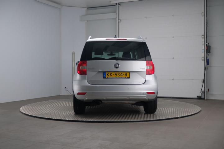 Photo 4 VIN: TMBJF95LXH6017262 - SKODA YETI 