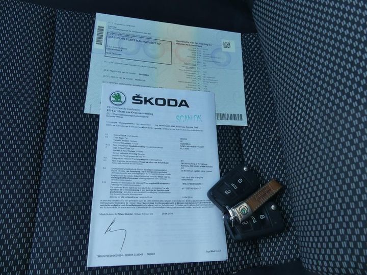 Photo 17 VIN: TMBJG7NE0H0020564 - SKODA OCTAVIA 