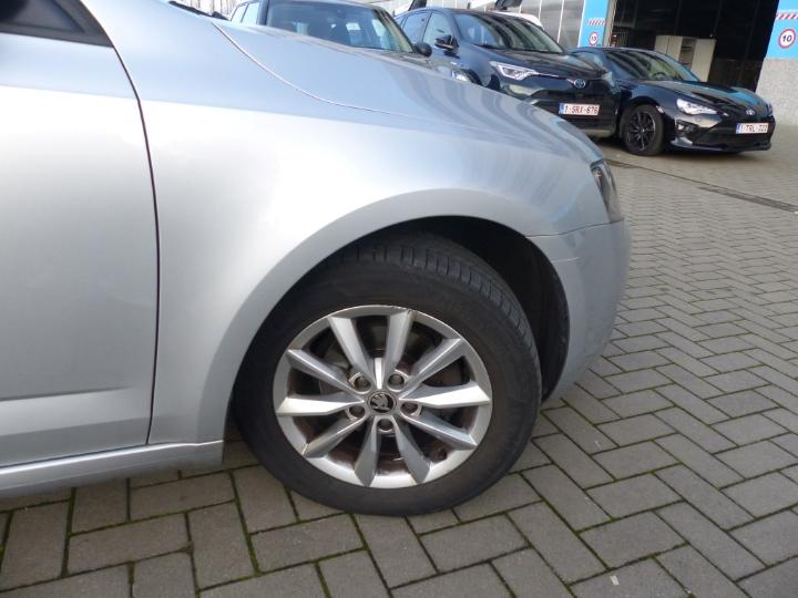 Photo 15 VIN: TMBJG7NE0H0158699 - SKODA OCTAVIA 