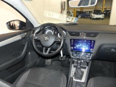 Photo 9 VIN: TMBJG7NE0J0052422 - SKODA OCTAVIA 