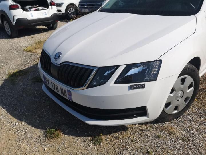 Photo 8 VIN: TMBJG7NE0J0260140 - SKODA OCTAVIA 