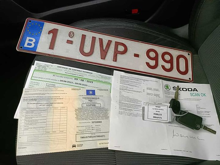 Photo 4 VIN: TMBJG7NE0J0378804 - SKODA OCTAVIA 