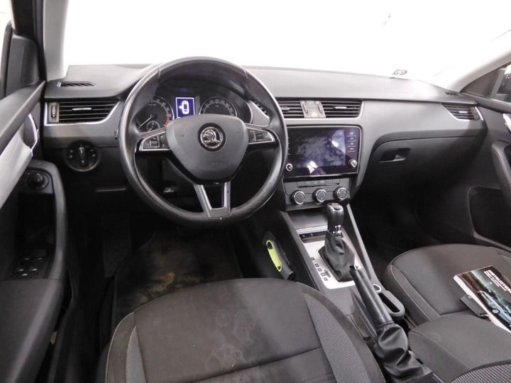 Photo 9 VIN: TMBJG7NE0J0380729 - SKODA OCTAVIA 