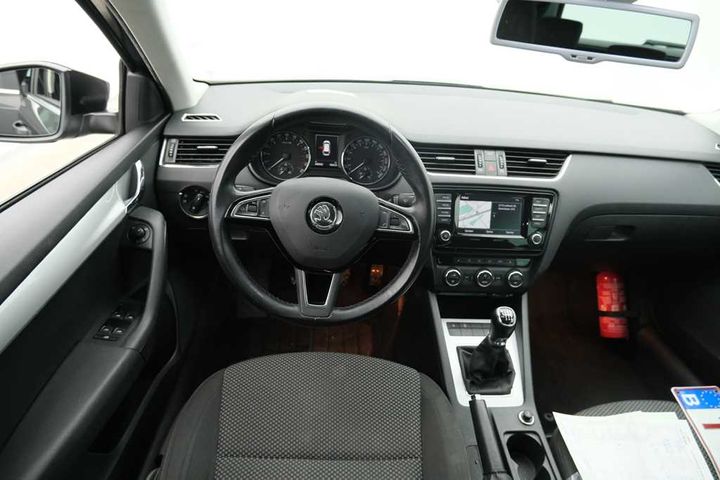 Photo 9 VIN: TMBJG7NE1H0137683 - SKODA OCTAVIA 