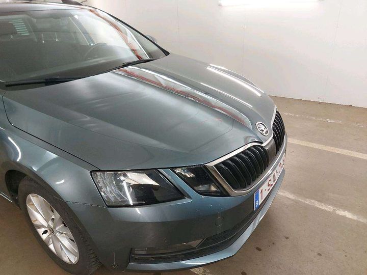 Photo 17 VIN: TMBJG7NE1J0010809 - SKODA OCTAVIA 