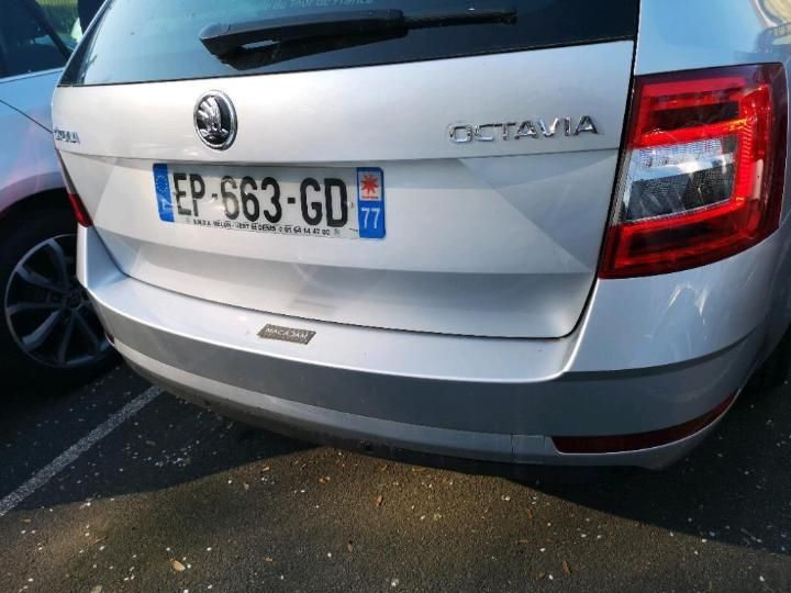 Photo 15 VIN: TMBJG7NE1J0063073 - SKODA OCTAVIA 