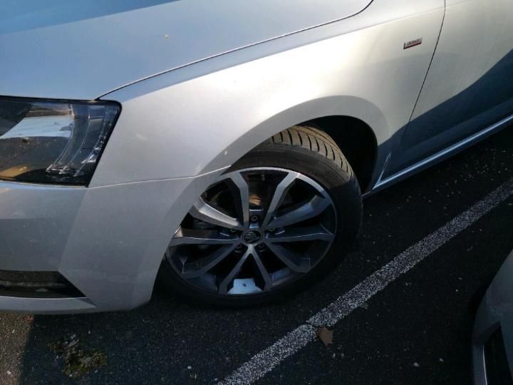 Photo 21 VIN: TMBJG7NE1J0063073 - SKODA OCTAVIA 