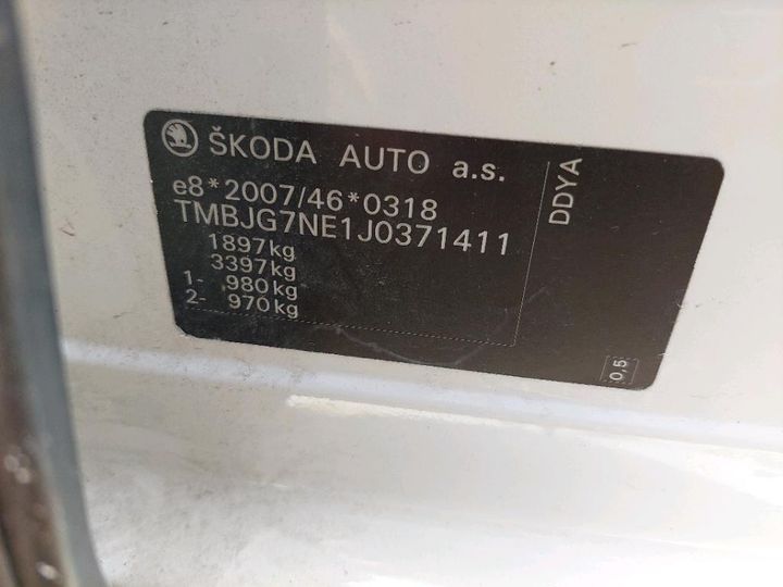 Photo 6 VIN: TMBJG7NE1J0371411 - SKODA OCTAVIA 