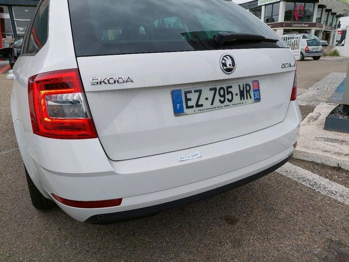 Photo 22 VIN: TMBJG7NE1J0377306 - SKODA OCTAVIA 