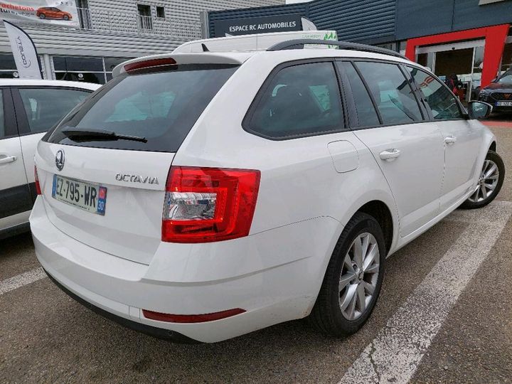 Photo 4 VIN: TMBJG7NE1J0377306 - SKODA OCTAVIA 