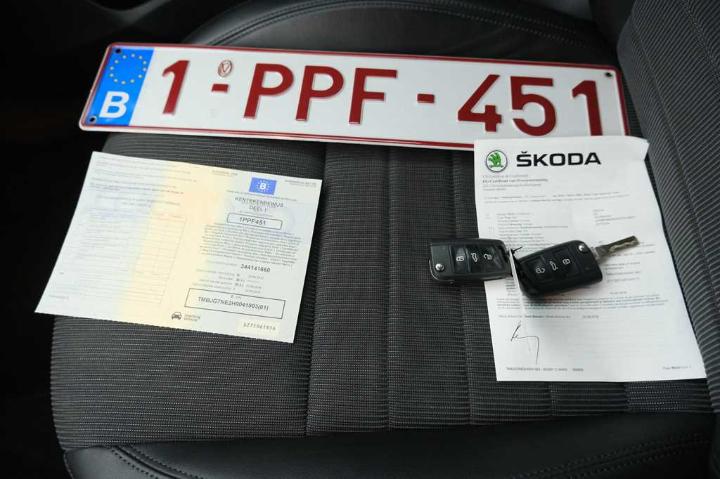 Photo 4 VIN: TMBJG7NE2H0041903 - SKODA OCTAVIA 