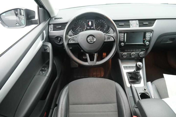 Photo 9 VIN: TMBJG7NE2H0041903 - SKODA OCTAVIA 