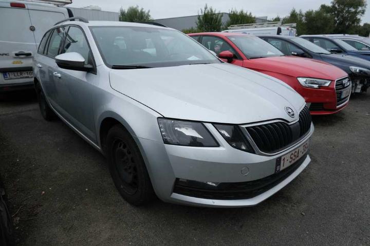 Photo 8 VIN: TMBJG7NE2J0098396 - SKODA OCTAVIA 