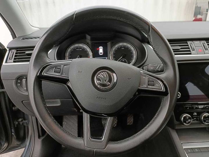 Photo 31 VIN: TMBJG7NE2K0225827 - SKODA OCTAVIA 