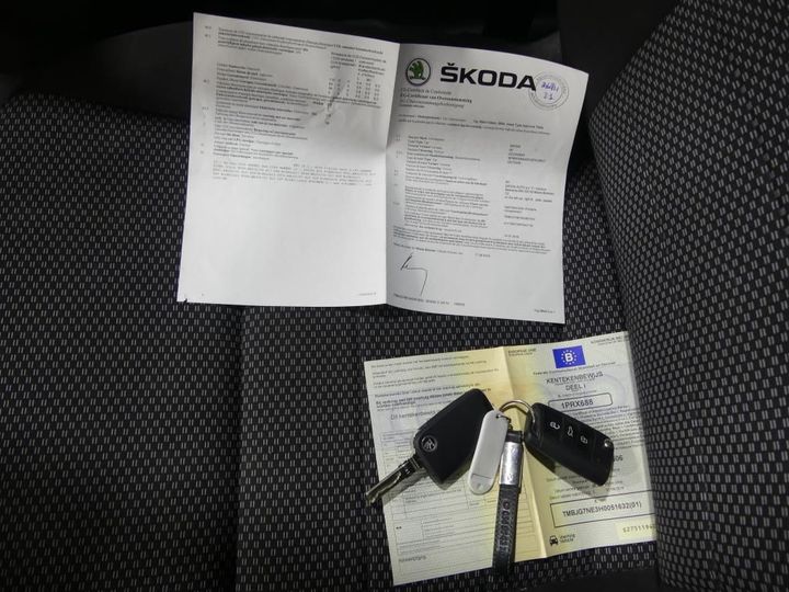 Photo 15 VIN: TMBJG7NE3H0051632 - SKODA OCTAVIA 