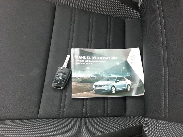 Photo 9 VIN: TMBJG7NE3J0058294 - SKODA OCTAVIA 