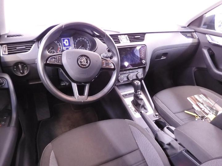 Photo 9 VIN: TMBJG7NE3J0347885 - SKODA OCTAVIA 