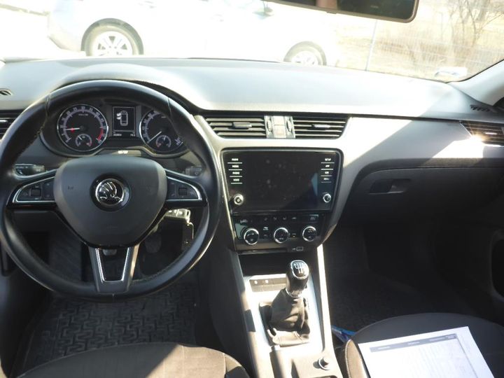 Photo 12 VIN: TMBJG7NE4J0344879 - SKODA OCTAVIA 