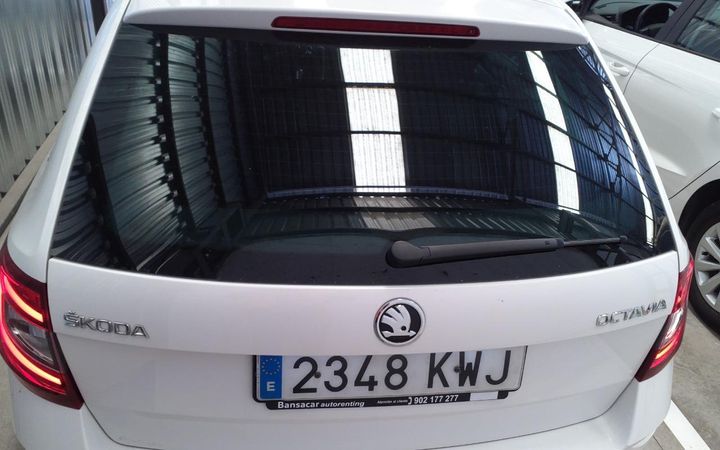 Photo 15 VIN: TMBJG7NE4K0126717 - SKODA OCTAVIA 