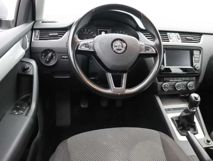 Photo 9 VIN: TMBJG7NE5G0037715 - SKODA OCTAVIA 