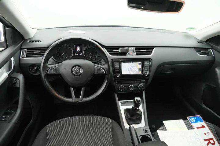 Photo 9 VIN: TMBJG7NE5H0123981 - SKODA OCTAVIA 