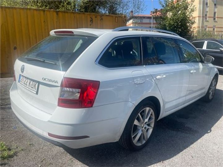 Photo 14 VIN: TMBJG7NE5J0040573 - SKODA OCTAVIA 