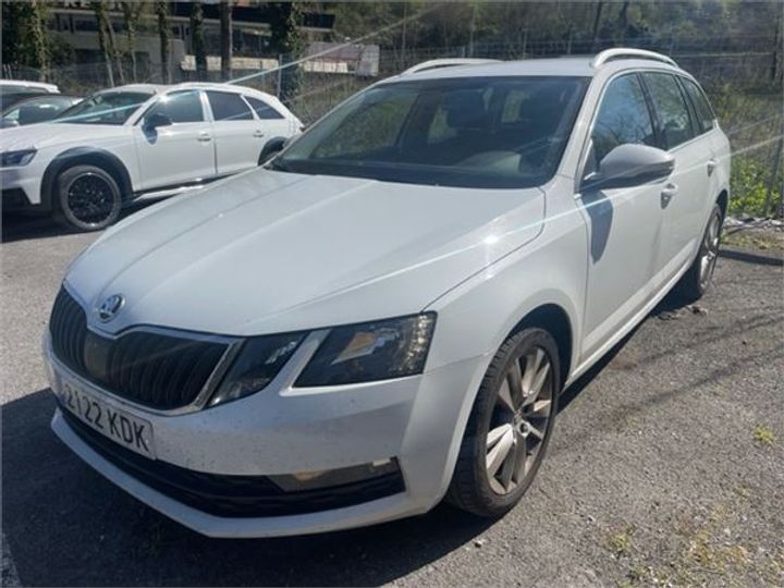 Photo 16 VIN: TMBJG7NE5J0040573 - SKODA OCTAVIA 