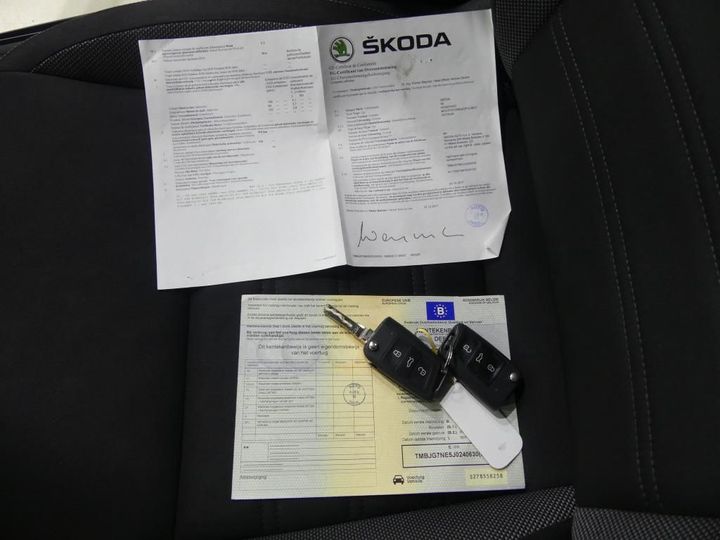 Photo 15 VIN: TMBJG7NE5J0240630 - SKODA OCTAVIA 