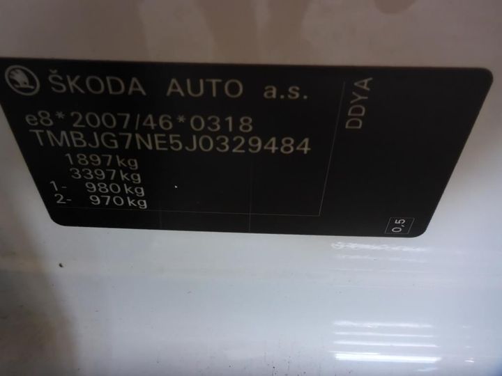 Photo 11 VIN: TMBJG7NE5J0329484 - SKODA OCTAVIA 