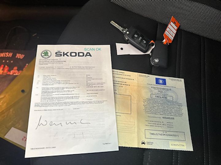 Photo 11 VIN: TMBJG7NE5K0244405 - SKODA OCTAVIA 