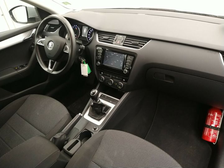 Photo 3 VIN: TMBJG7NE6G0220668 - SKODA OCTAVIA 