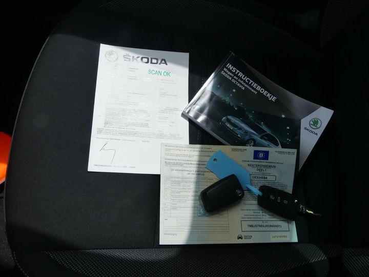 Photo 11 VIN: TMBJG7NE6J0026424 - SKODA OCTAVIA COMBI 