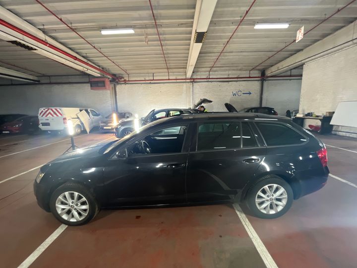 Photo 2 VIN: TMBJG7NE6J0035477 - SKODA OCTAVIA 