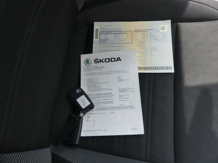 Photo 30 VIN: TMBJG7NE6J0055969 - SKODA OCTAVIA COMBI 